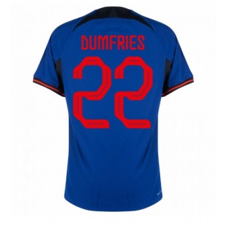 Nederländerna Denzel Dumfries #22 Bortatröja VM 2022 Korta ärmar